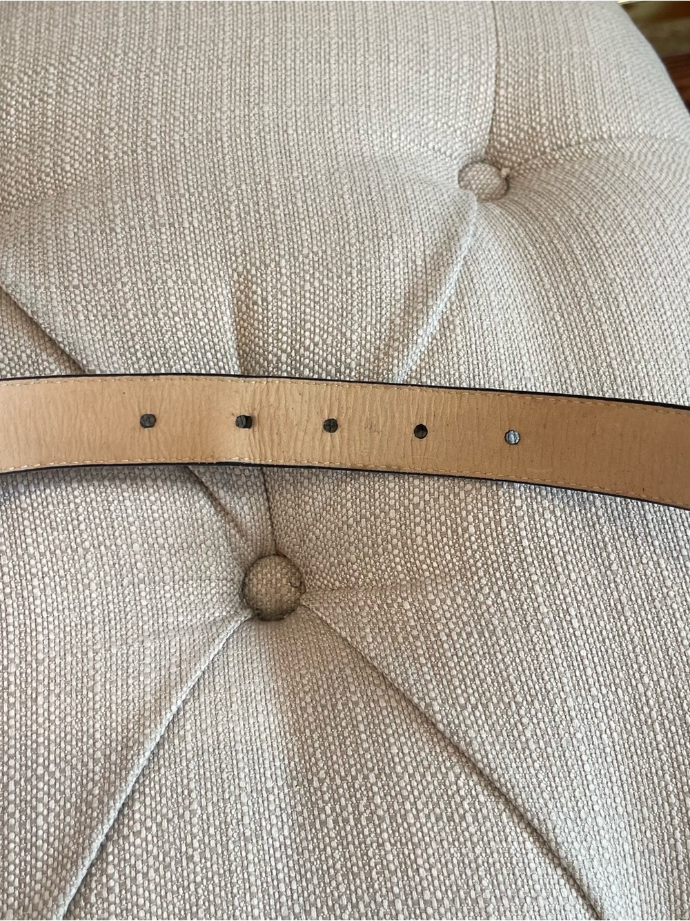 Laura Ashley Classic Black Leather Belt w/ Gold Buckle Women’s size Small - Picture 5 of 8